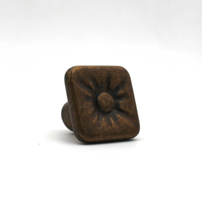 Antique Bronze Square Cabinet Knob 30mm – Vintage Floral Drawer Pull Handle for Kitchen Cabinets, Cupboards & Furniture
