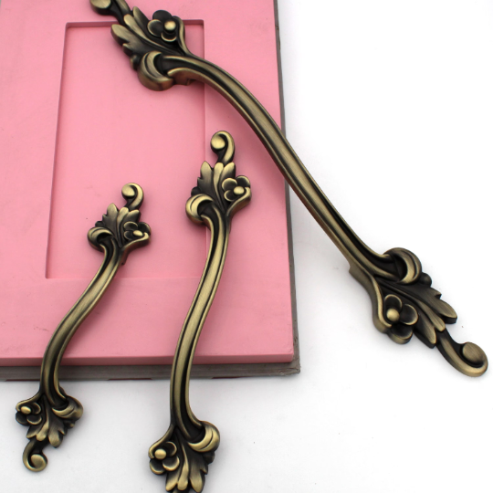 ABVIN Flower Vintage Bar Handles Cabinet Hardware, Furniture Pulls for Doors, Cabinets, Cupboards & Drawer
