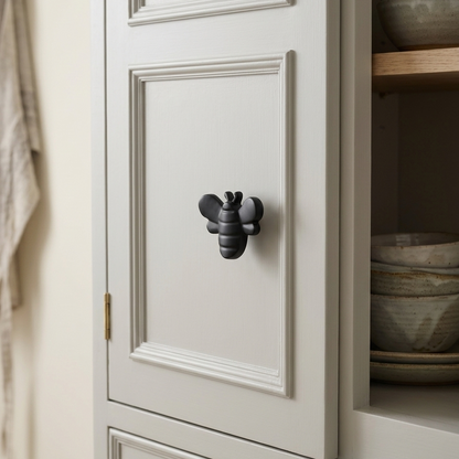 Matt Black Bee Cabinet Knob – Decorative Insect-Shaped Drawer Pull